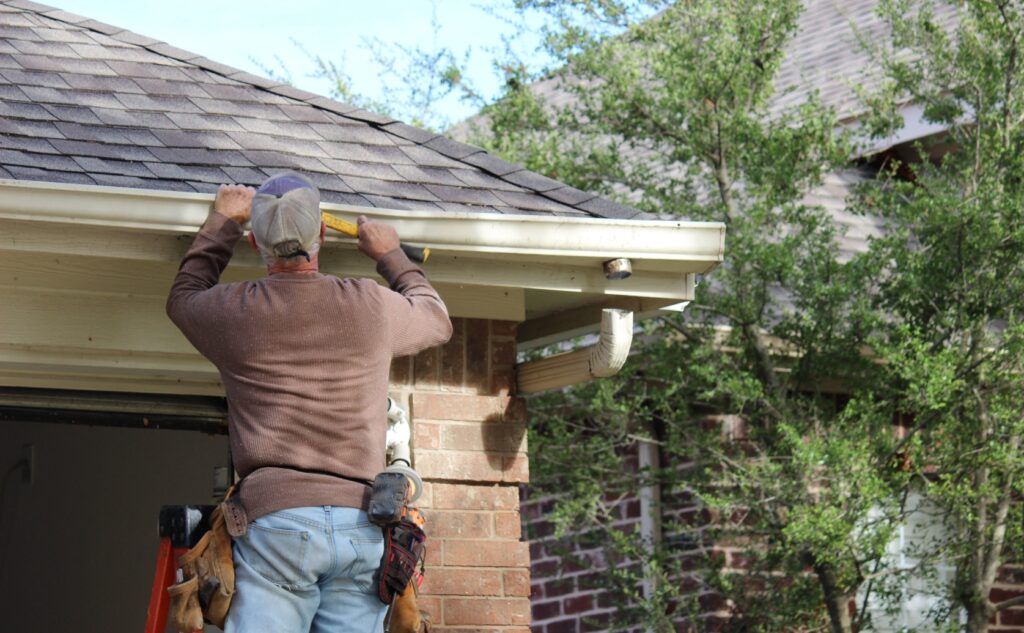 Gutter Maintenance in Ruimsig