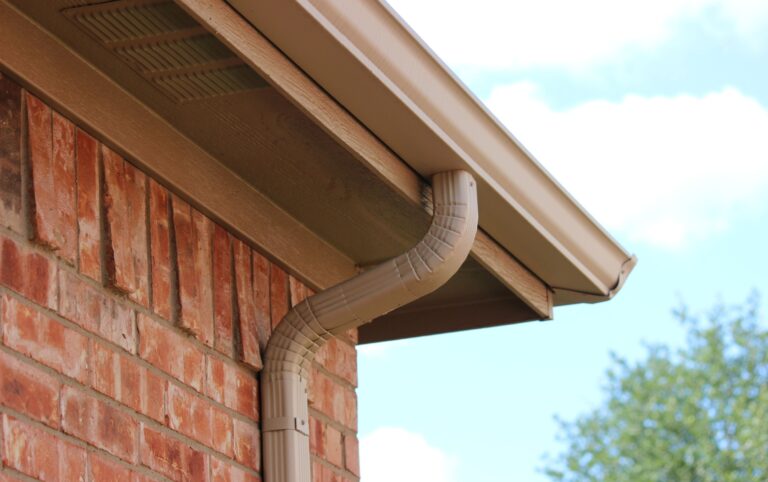 Trusted Seamless Gutter Professionals Near Me
