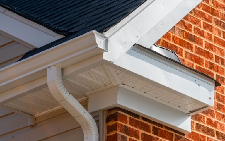 Professional Seamless Gutters Rosslyn – Fast, Reliable Service