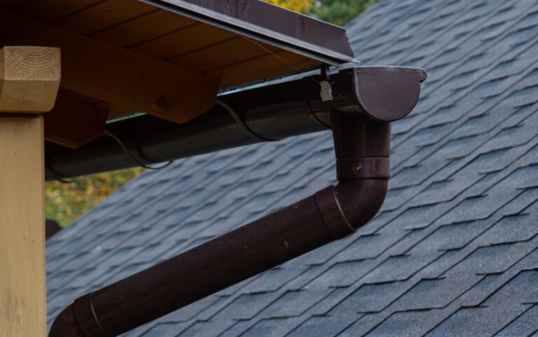 Average Seamless Gutter Installation Prices for Homeowners